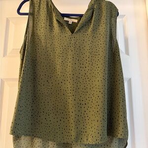 Chic Olive Green Sleeveless Blouse
